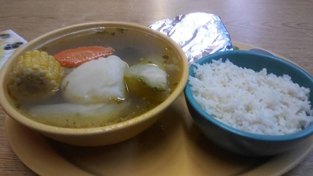 Guaterico Deli | restaurant | 526 S Clinton Ave, Trenton, NJ 08611, USA | 6093938410 OR +1 609-393-8410