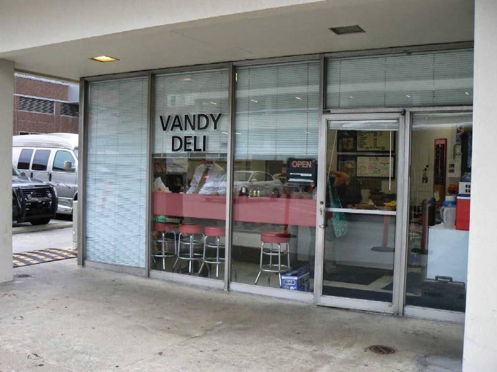 Vandy Delicatessen | meal takeaway | 1313 21st Ave S, Nashville, TN 37232, USA | 6153213474 OR +1 615-321-3474