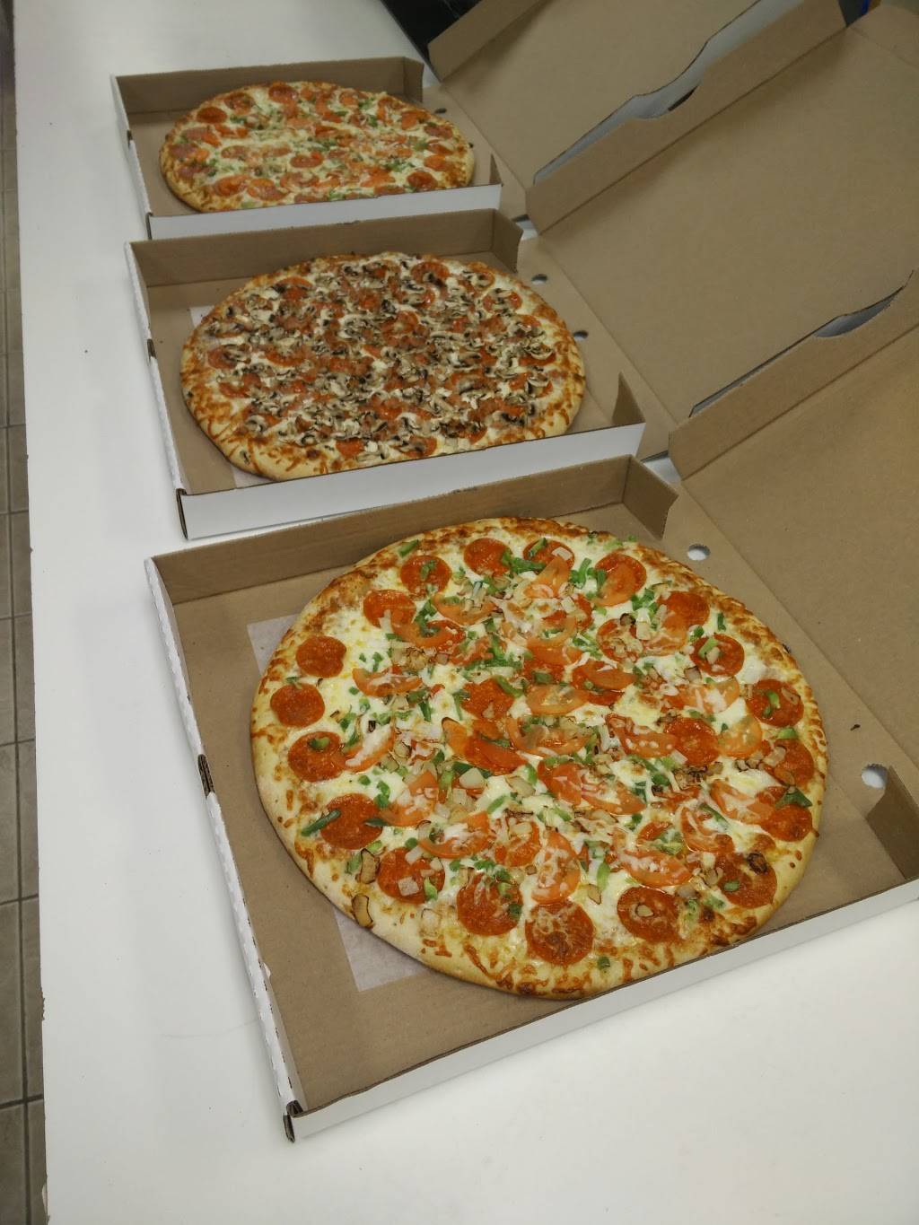 Palm Pizza | restaurant | 112 Oriole Pkwy W, Elmira, ON N3B 1C5, Canada | 5196695200 OR +1 519-669-5200