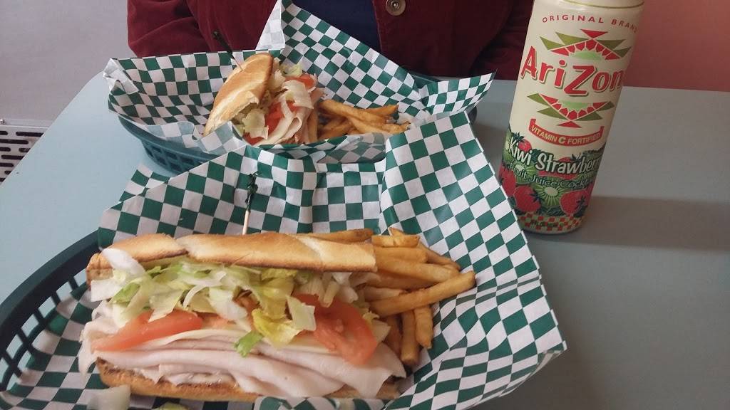 Country Corner General Store | restaurant | 8851 Kysorville Byersville Rd, Dansville, NY 14437, USA | 5853359577 OR +1 585-335-9577