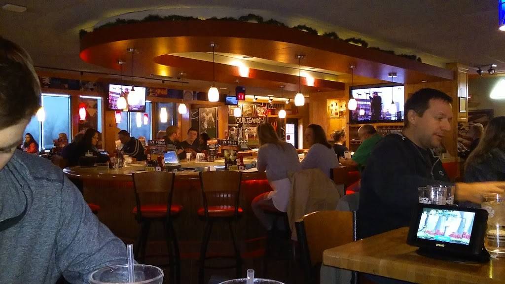 Applebees Grill + Bar | restaurant | 425 Galleria Dr, Johnstown, PA 15904, USA | 8142694500 OR +1 814-269-4500