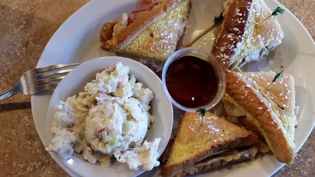 Gold City Grill | restaurant | 935 Oro Dam Blvd E, Oroville, CA 95965, USA | 5305339332 OR +1 530-533-9332