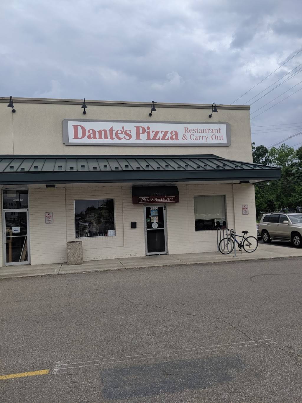 Dantes Pizza | restaurant | 3586 Indianola Ave, Columbus, OH 43214, USA | 6142685090 OR +1 614-268-5090