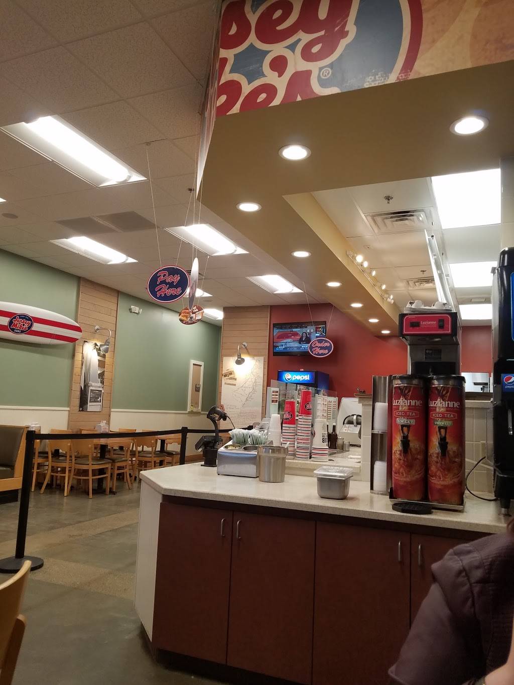 Jersey Mikes Subs | meal takeaway | 1816 Hendersonville Rd # 20, Asheville, NC 28803, USA | 8282771514 OR +1 828-277-1514