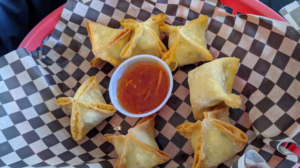 pho & Grill | restaurant | 8809 Jewel Lake Rd, Anchorage, AK 99502, USA | 9078681881 OR +1 907-868-1881