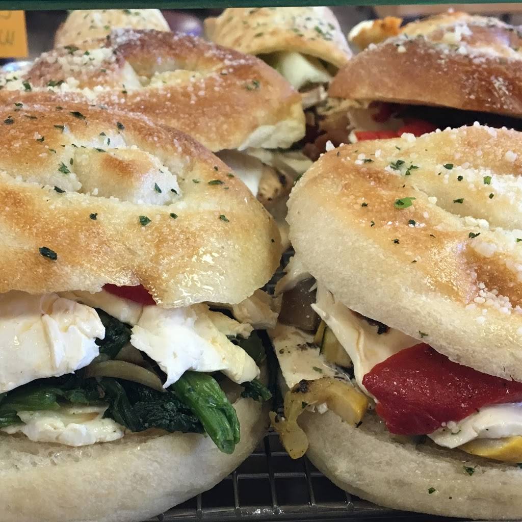 The Original Alitalia Pizza & Restaurant of Patchogue | restaurant | 406 Sunrise Hwy South Service Rd, Patchogue, NY 11772, USA | 6314753200 OR +1 631-475-3200