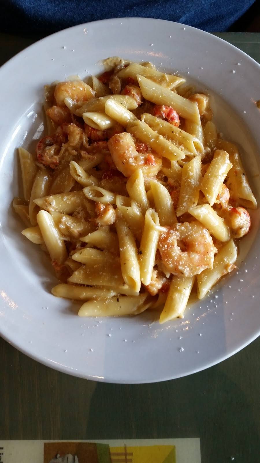 Buck & Johnnys: Eclectic Italian with a Cajun Flair | restaurant | 100 Berard St, Breaux Bridge, LA 70517, USA | 3374426630 OR +1 337-442-6630