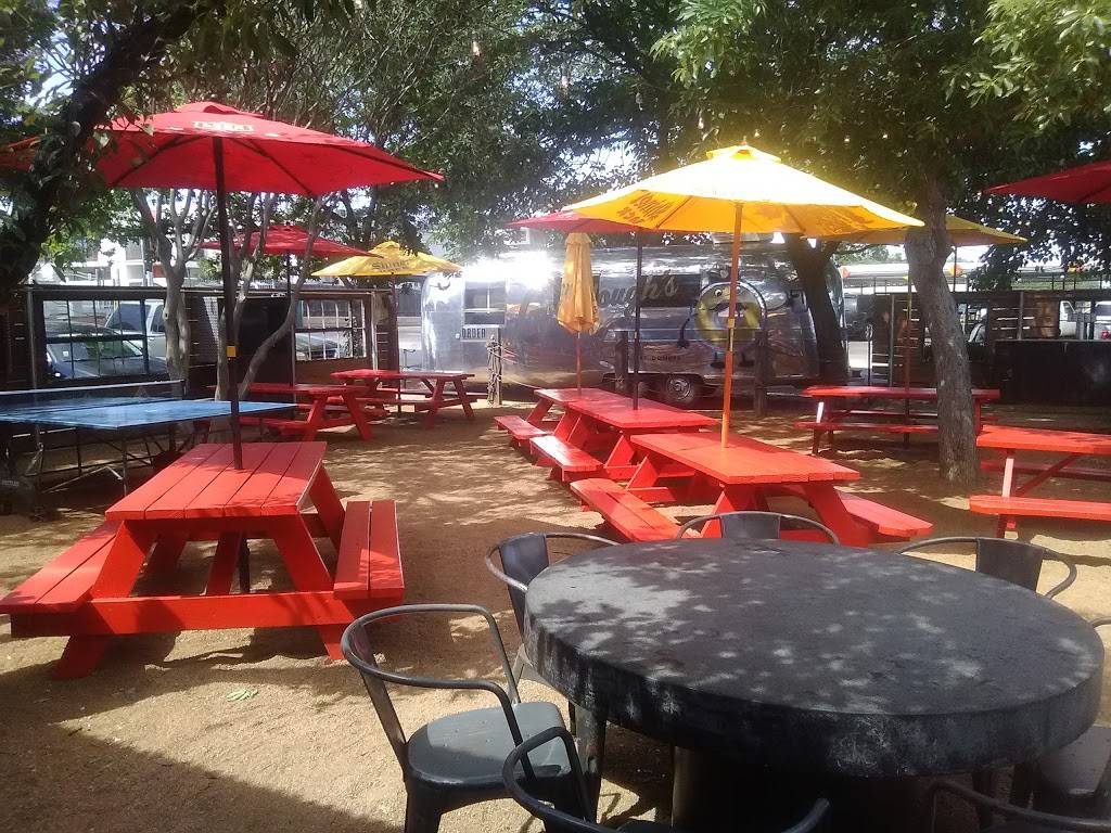 Sonic Drive-In | restaurant | 2632 S Lamar Blvd, Austin, TX 78704, USA | 5124414113 OR +1 512-441-4113