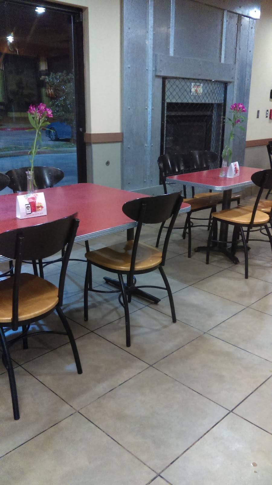 Jack in the Box | restaurant | 1550 I-10, Beaumont, TX 77703, USA | 4098131641 OR +1 409-813-1641