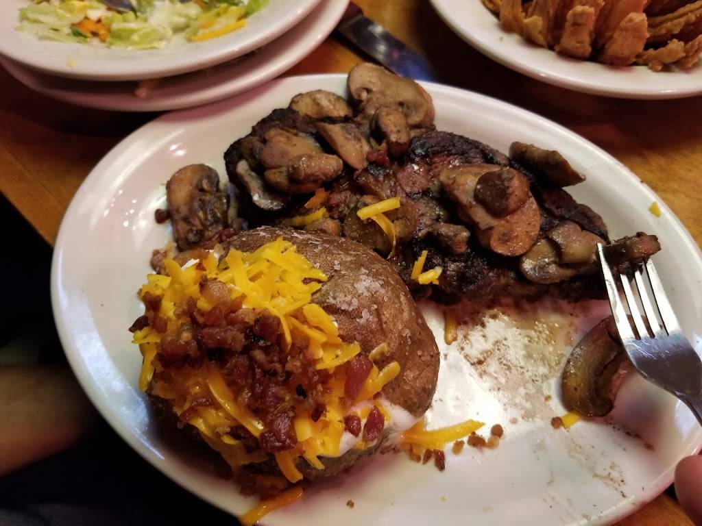 Texas Roadhouse | restaurant | 11300 McCormick Rd, Hunt Valley, MD 21031, USA | 4107857427 OR +1 410-785-7427