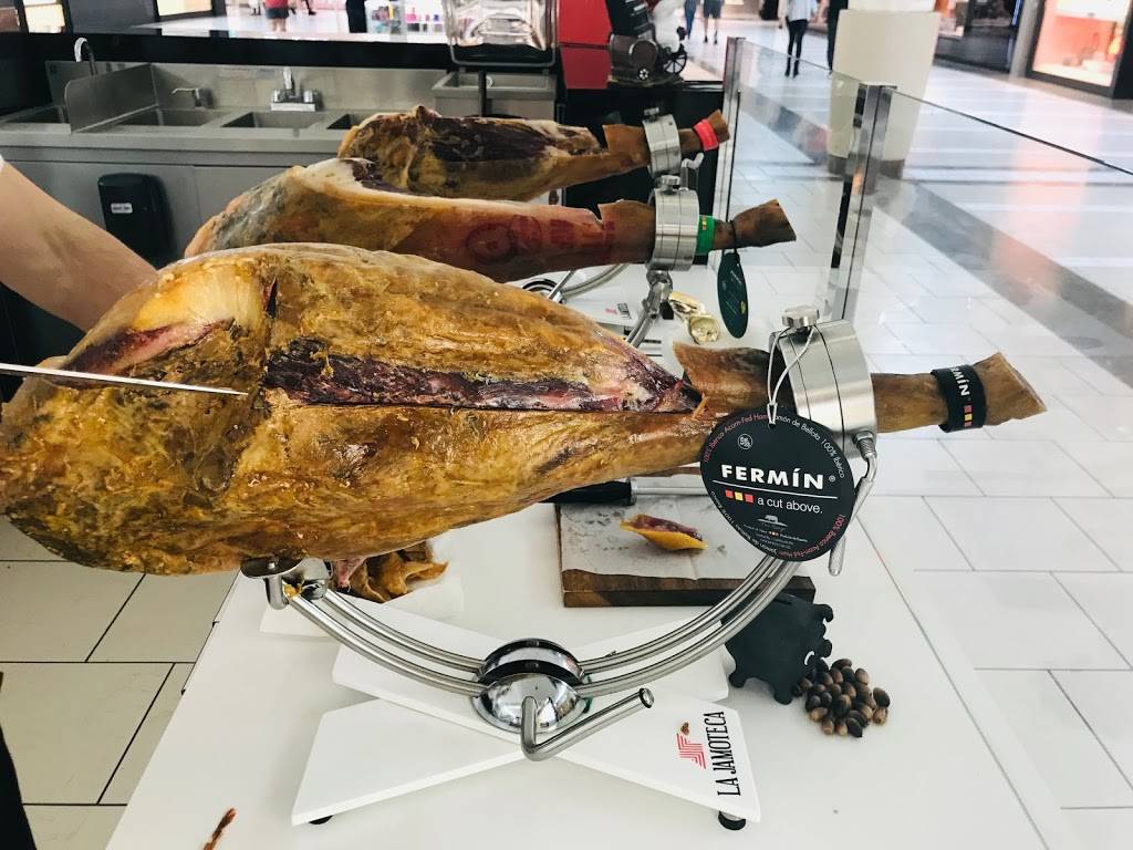 La Jamoteca Inc | restaurant | 7535 N Kendall Dr, Miami, FL 33156, USA | 3059995243 OR +1 305-999-5243