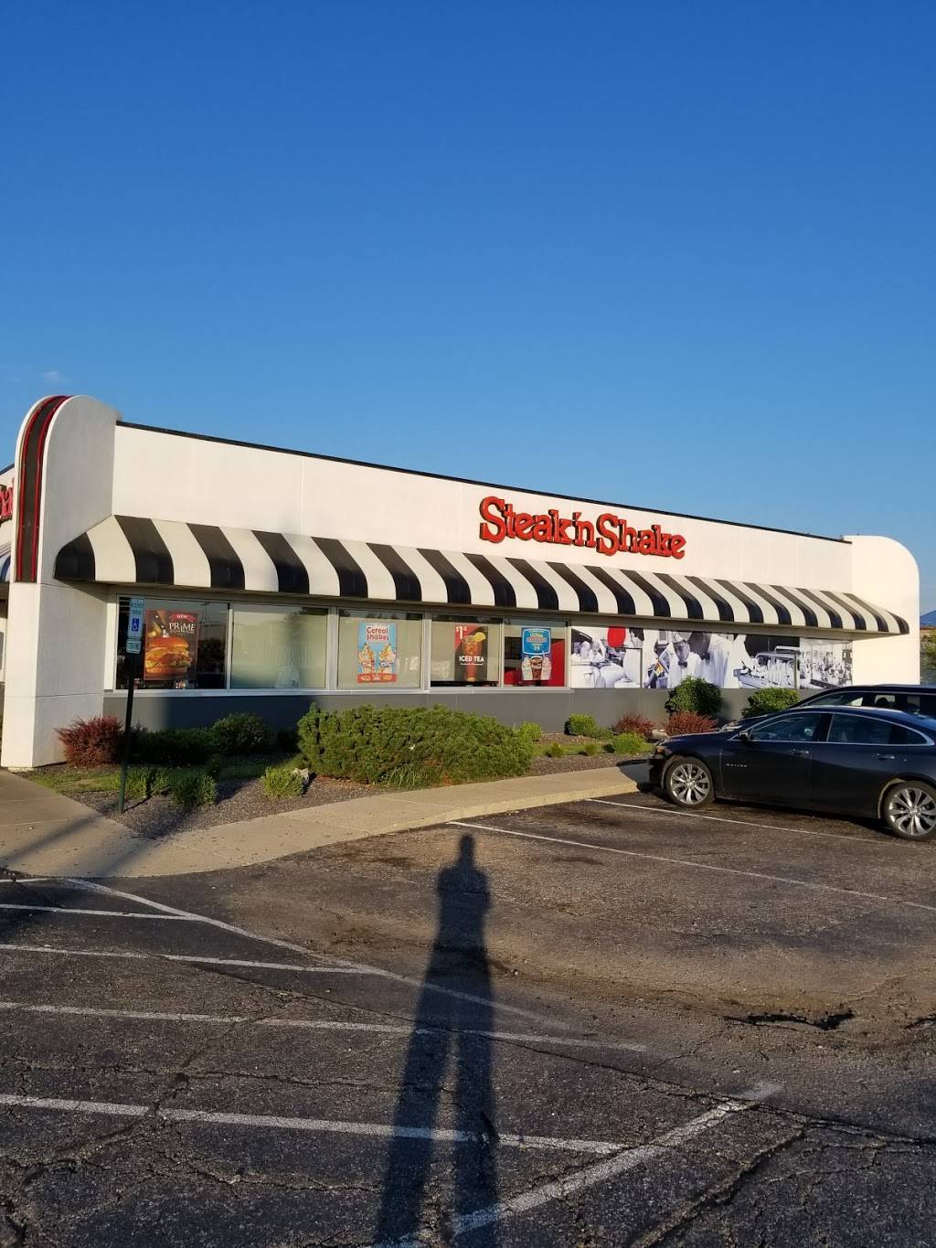 Steak n Shake | restaurant | 5036 N Big Hollow Rd, Peoria, IL 61615, USA | 3096910914 OR +1 309-691-0914