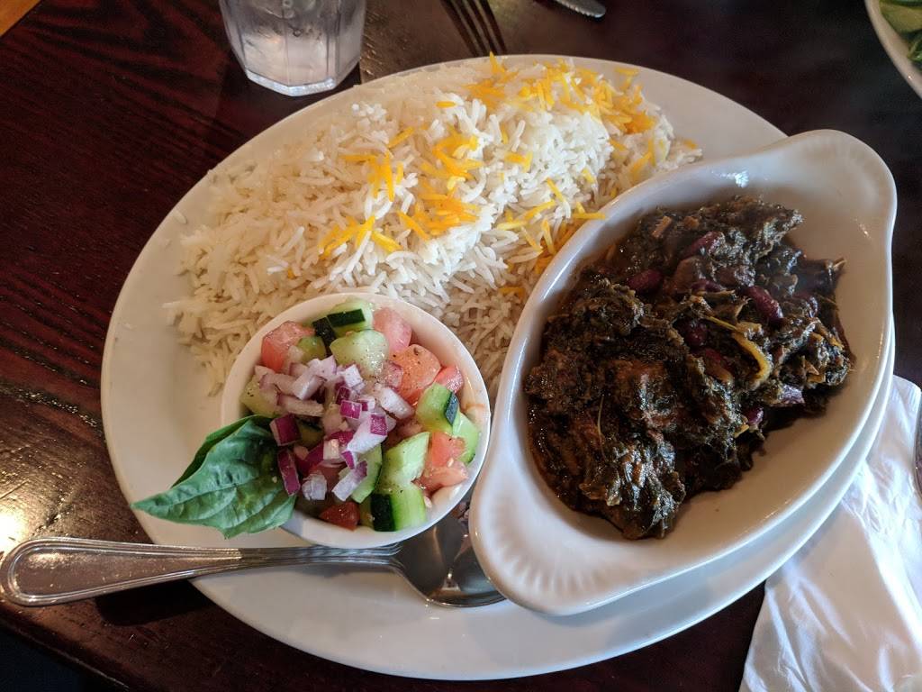 Village Pizza & Grill | restaurant | 403 G St, Davis, CA 95616, USA | 5307500100 OR +1 530-750-0100