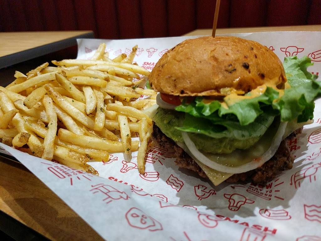 Smashburger | restaurant | 1111 40th St, Emeryville, CA 94608, USA | 5106551177 OR +1 510-655-1177