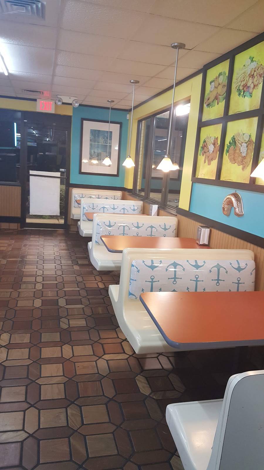 Sharks Fish And Chicken | restaurant | 1352 E Shelby Dr, Memphis, TN 38116, USA | 9013450101 OR +1 901-345-0101