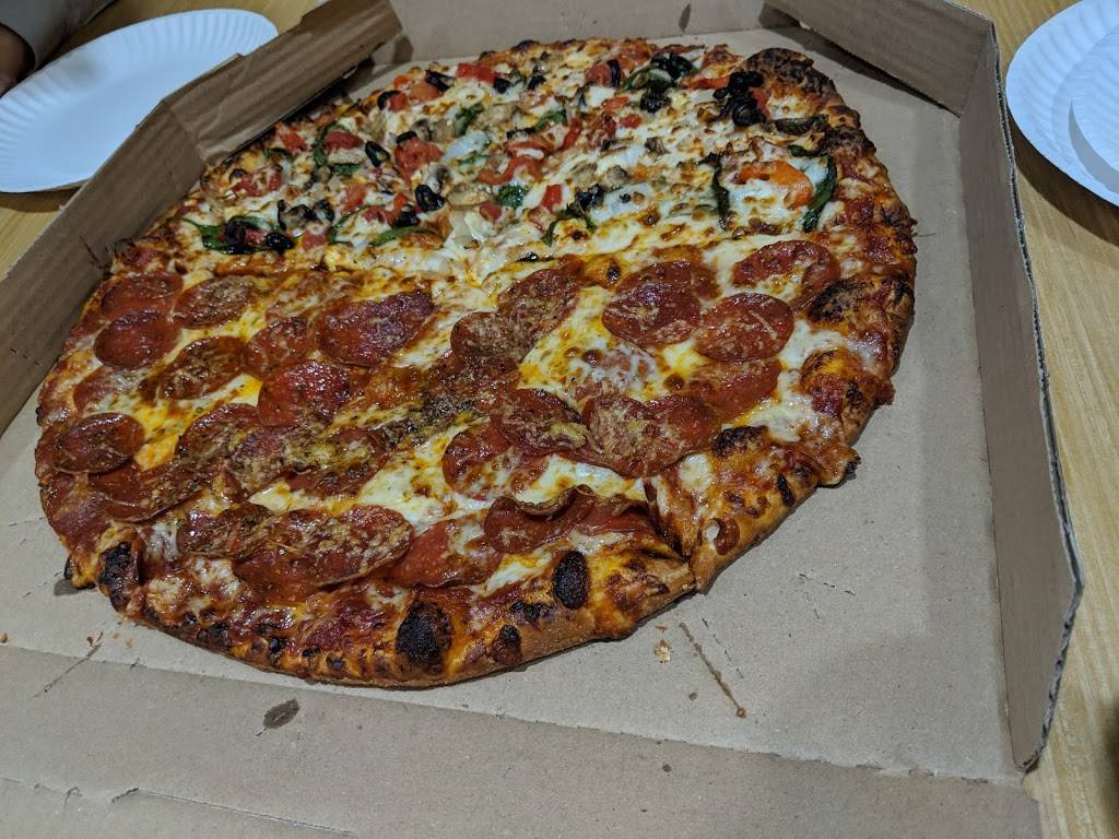 Dominos Pizza | meal delivery | 28 W 4th St, Cincinnati, OH 45202, USA | 5132414900 OR +1 513-241-4900