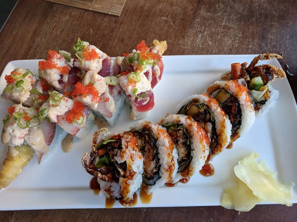 Eikos Sushi | restaurant | 1300 1st St #385, Napa, CA 94559, USA | 7075014444 OR +1 707-501-4444