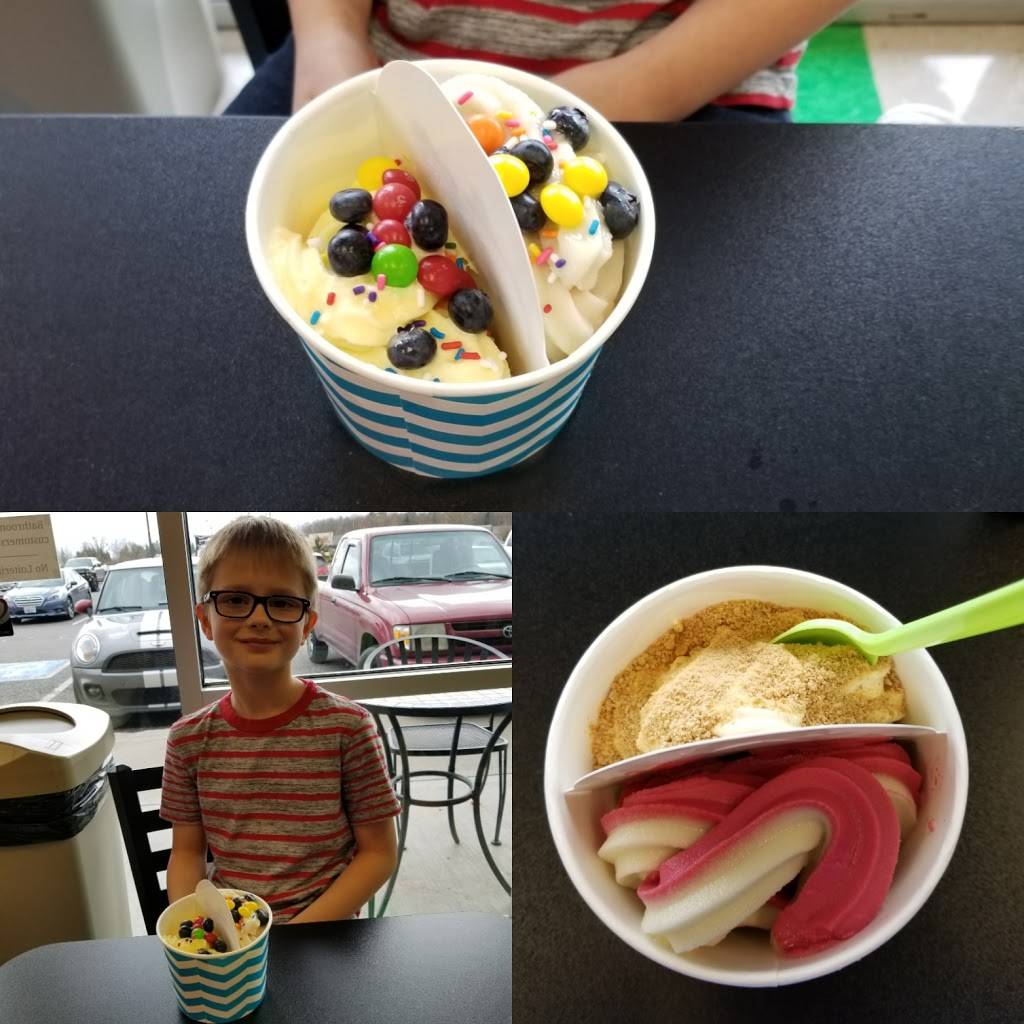 Just Peachy Frozen Yogurt | restaurant | 17020 Twin Lakes Ave C-105, Marysville, WA 98270, USA | 3609268657 OR +1 360-926-8657