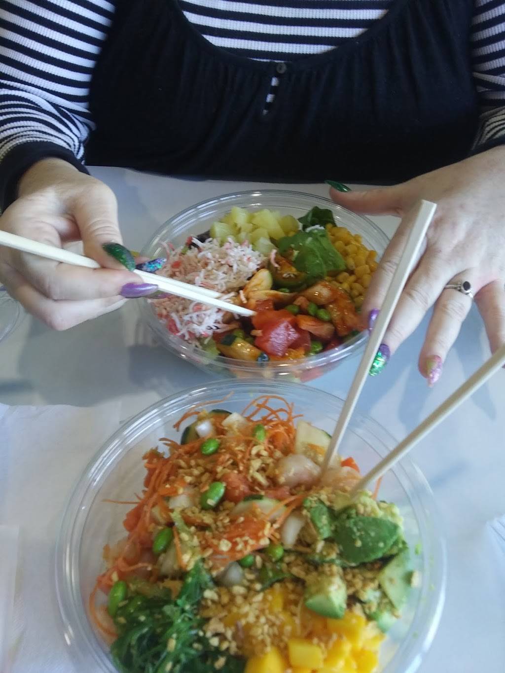 Ohana Poke | restaurant | 1135 W M.L.K. Jr Blvd, Fayetteville, AR 72701, USA | 4799353689 OR +1 479-935-3689