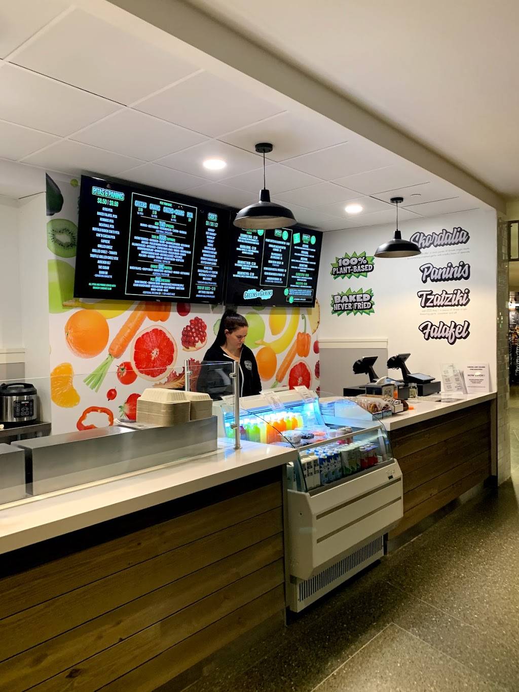 Greens and Grains Philadelphia Comcast | restaurant | 1701 John F Kennedy Blvd, Philadelphia, PA 19103, USA | 2675198071 OR +1 267-519-8071