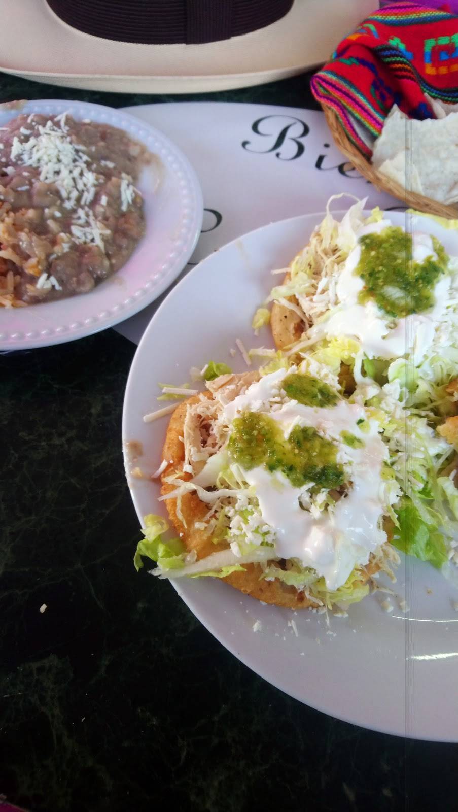 "Los girasoles" | restaurant | Calle Alba Roja 24, Hipodromo Dos, Tijuana, B.C., Mexico | 016642081669 OR +52 664 208 1669