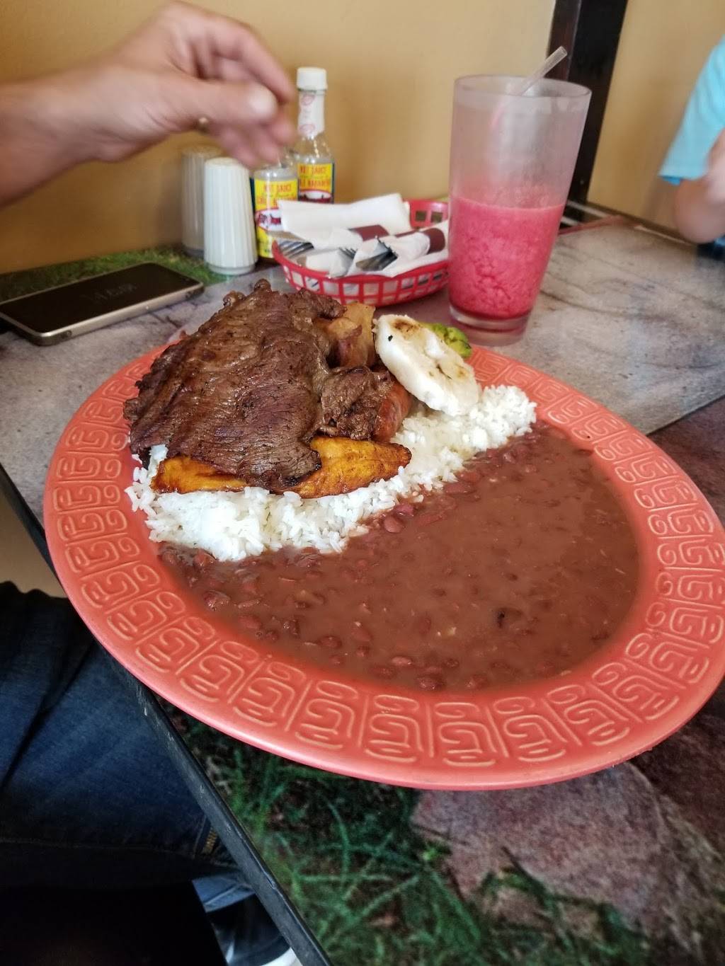 Cafetal Latin Grill And Cafe | restaurant | 1605 Buford Hwy NE, Buford, GA 30518, USA | 6784829797 OR +1 678-482-9797