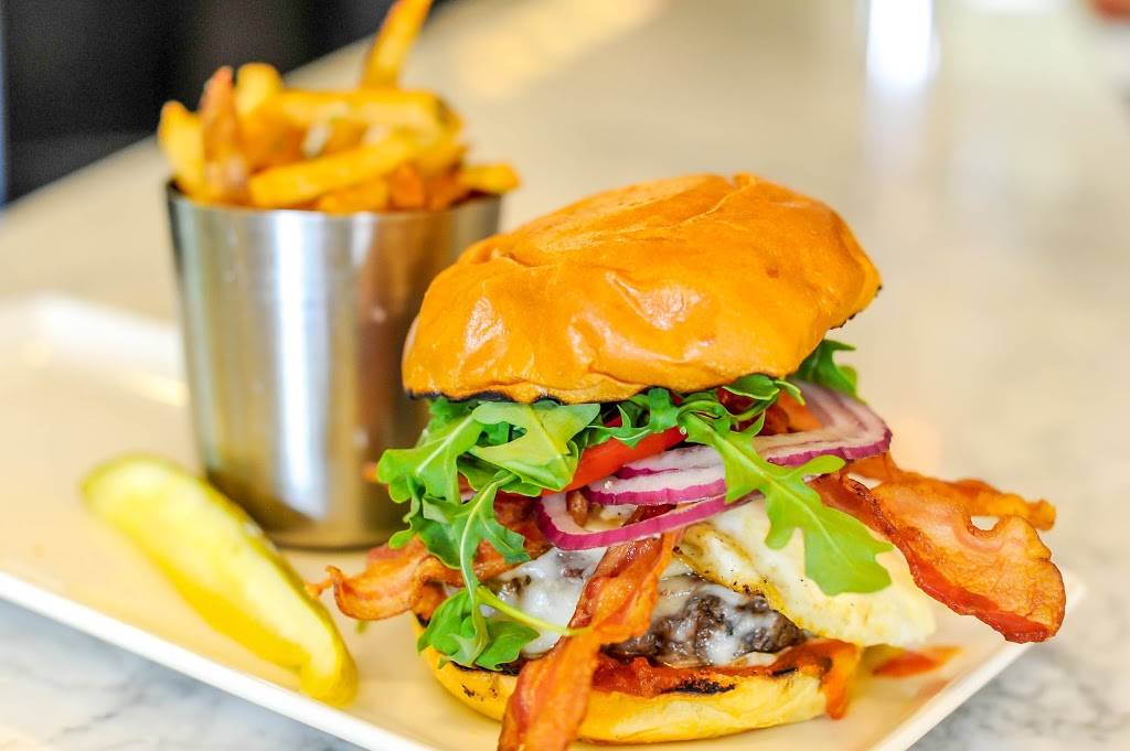 Lock 72 Kitchen & Bar | restaurant | 10128 River Rd, Potomac, MD 20854, USA | 3012990481 OR +1 301-299-0481