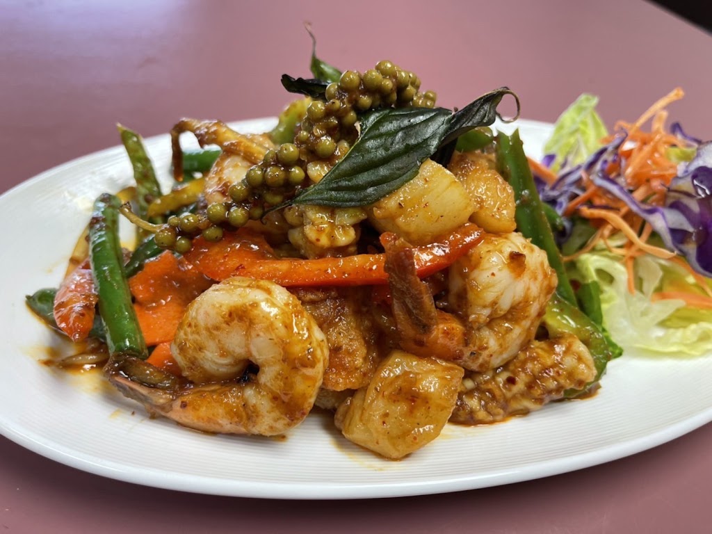 Karin Thai Restaurant | restaurant | 13338 Lincoln Way, Auburn, CA 95603, USA | 5308886444 OR +1 530-888-6444