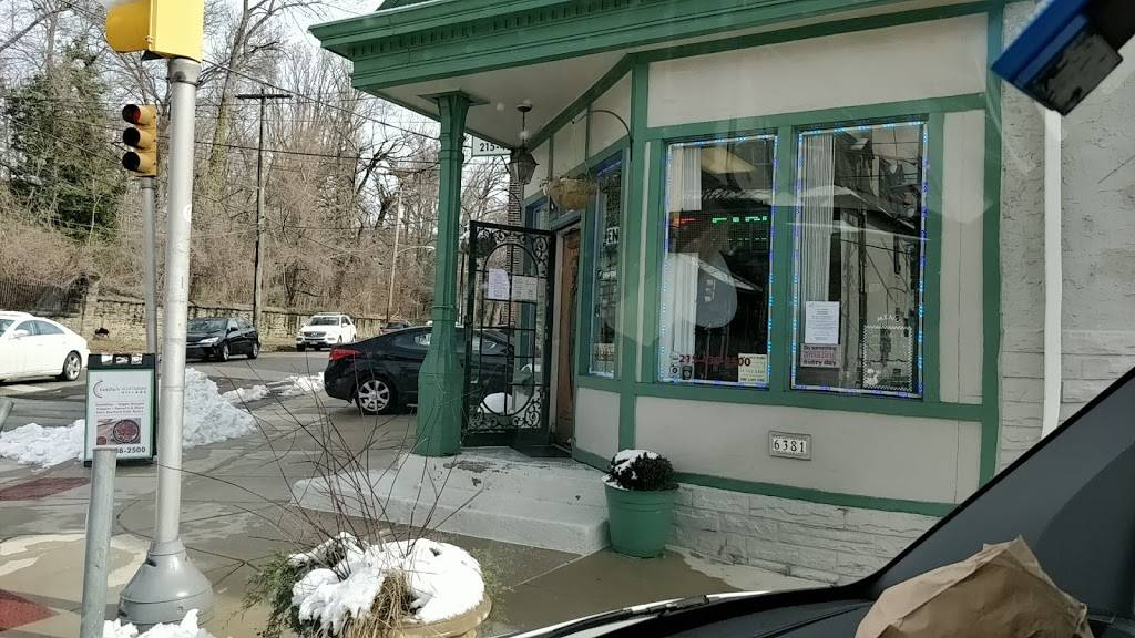 Lindas Vegetarian Village | restaurant | 6381 Germantown Ave, Philadelphia, PA 19144, USA | 2154382500 OR +1 215-438-2500