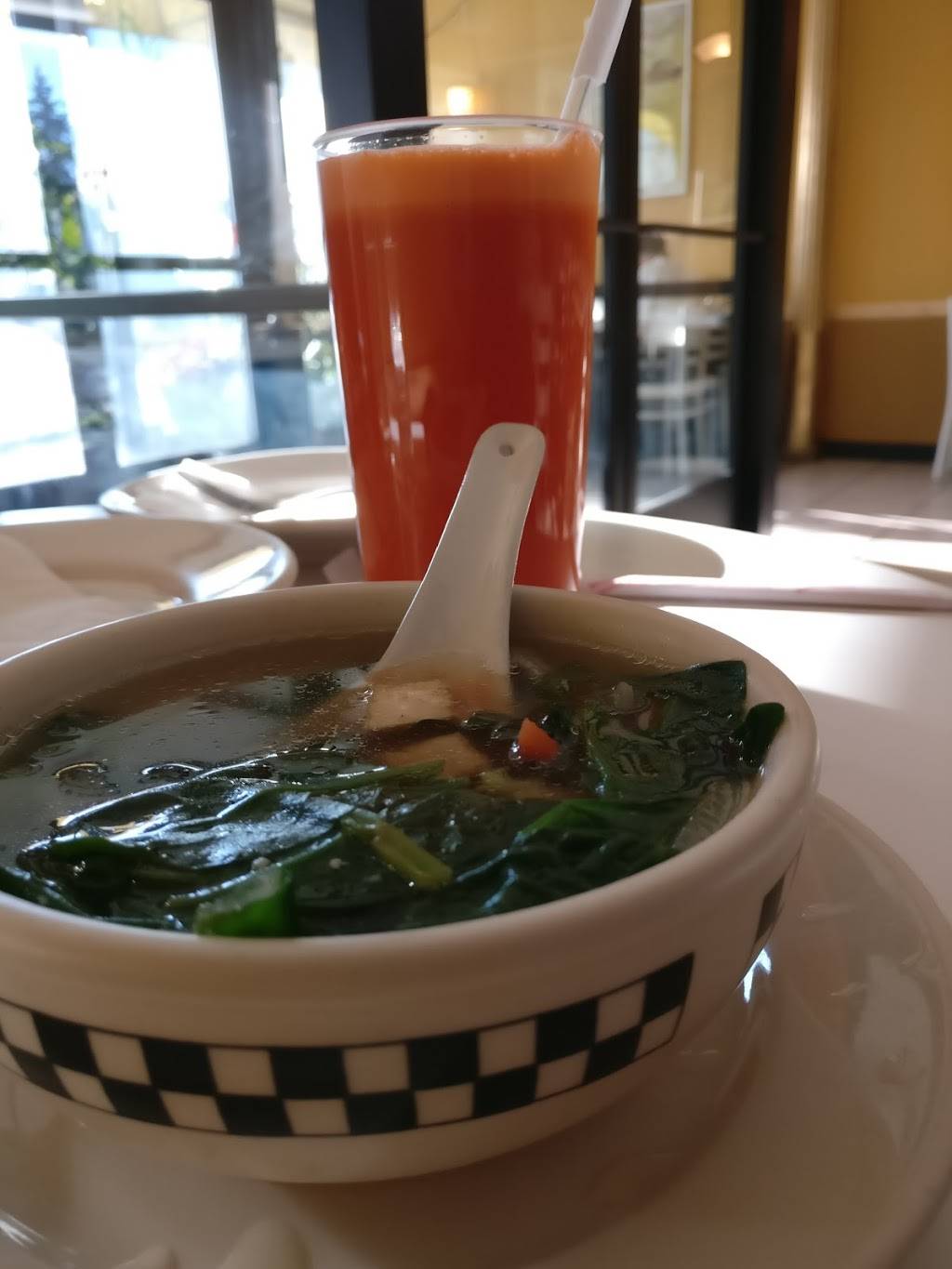 Loving Hut | restaurant | 415 Chandler St, Worcester, MA 01602, USA | 5084590367 OR +1 508-459-0367