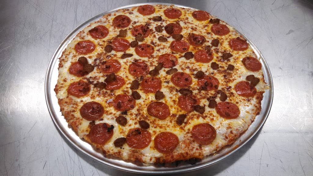 Old Macs Drive Thru | cafe | 203 Loda St, Dieterich, IL 62424, USA | 2179255588 OR +1 217-925-5588