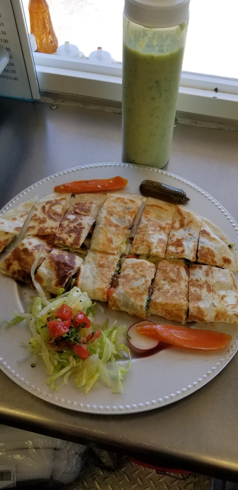 Los Compadres Mexican Food Truck - Tacos, Burritos & More | restaurant | 2770 Crater Lake Hwy, Medford, OR 97504, USA | 5418214643 OR +1 541-821-4643