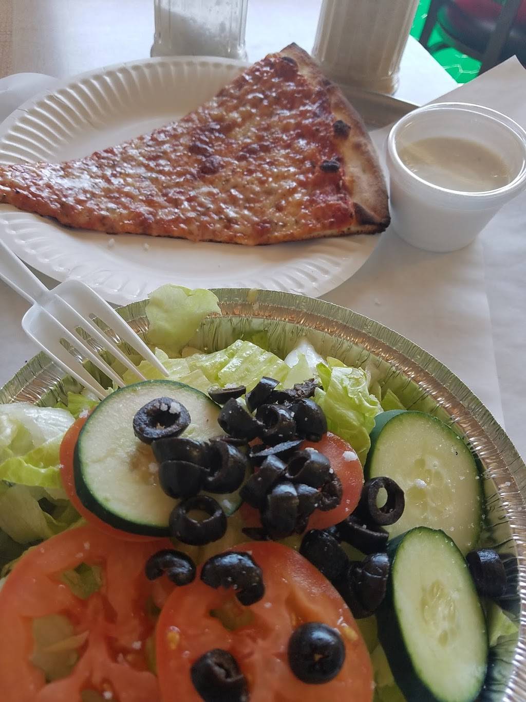 Brooklyn Pizza | meal delivery | 6745 Tampa Ave, Reseda, CA 91335, USA | 8183442473 OR +1 818-344-2473