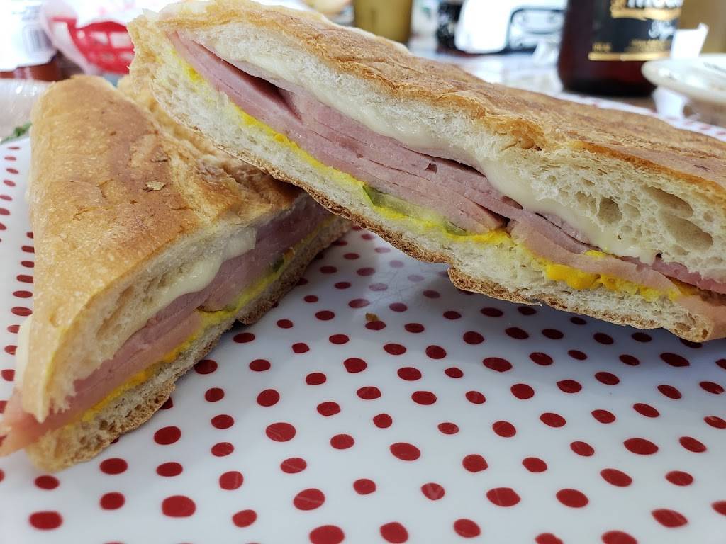 Habana Café | restaurant | 5402 Gulfport Blvd S, Gulfport, FL 33707, USA | 7273218855 OR +1 727-321-8855