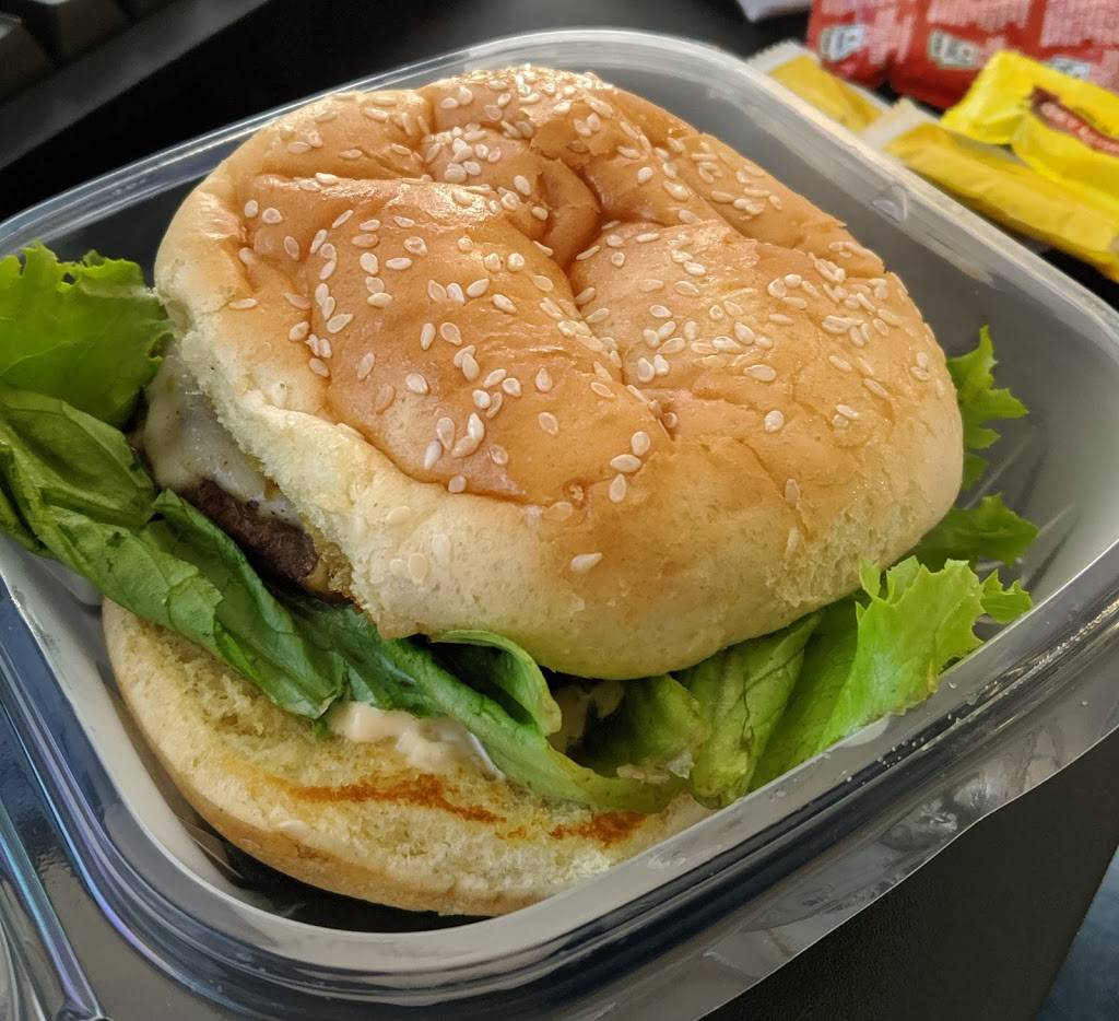 BurgerIM | restaurant | 1722 N Market St, Dallas, TX 75202, USA | 9727077400 OR +1 972-707-7400