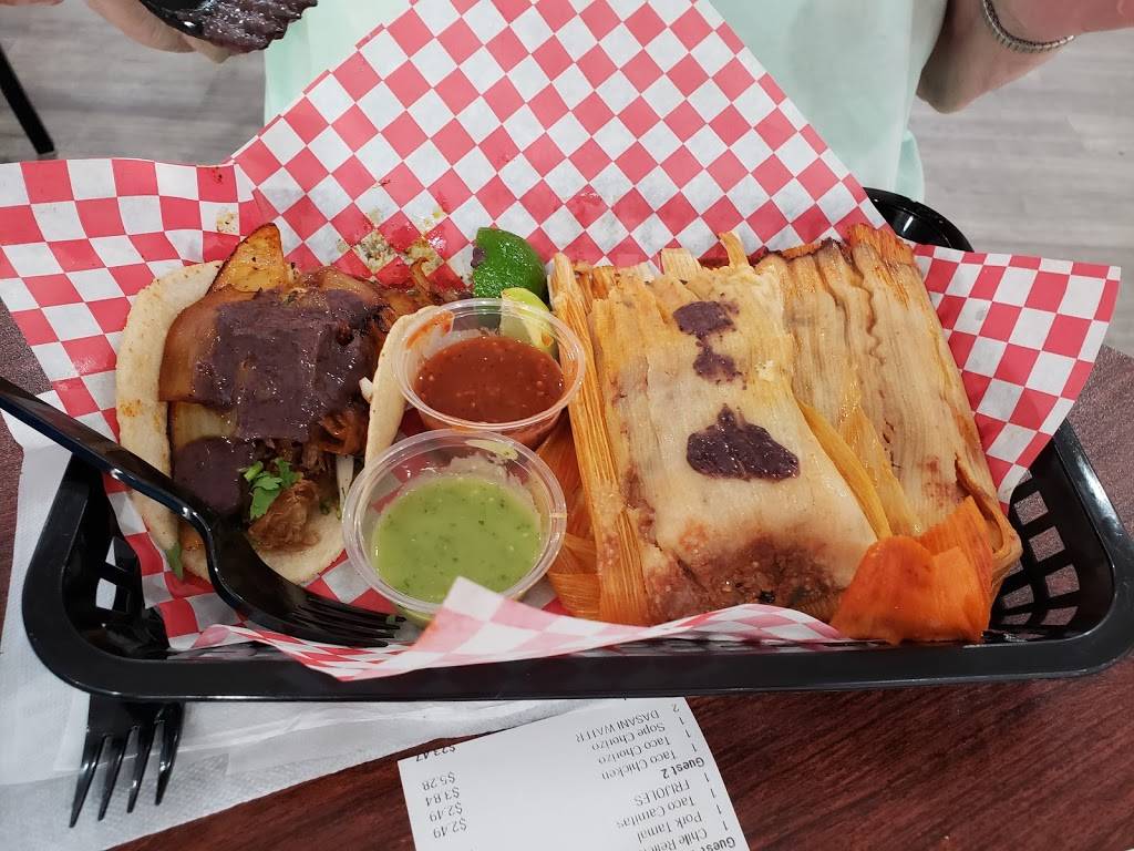 Lolis Mexican Cravings | restaurant | 10011 W Hillsborough Ave, Tampa, FL 33615, USA | 8132431500 OR +1 813-243-1500