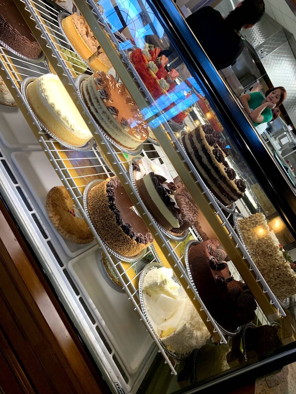 Joes Deli & Restaurant | restaurant | 19215 Hilliard Blvd, Rocky River, OH 44116, USA | 4403337890 OR +1 440-333-7890