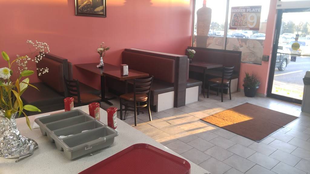 Shawarma King | restaurant | 345 Queen St W #7, Brampton, ON L6X 1B4, Canada | 9054553066 OR +1 905-455-3066