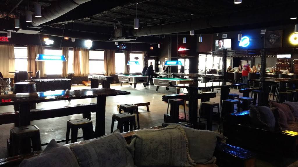 The Local Outpost | restaurant | 13201 Pond Springs Rd, Austin, TX 78729, USA | 5123946290 OR +1 512-394-6290