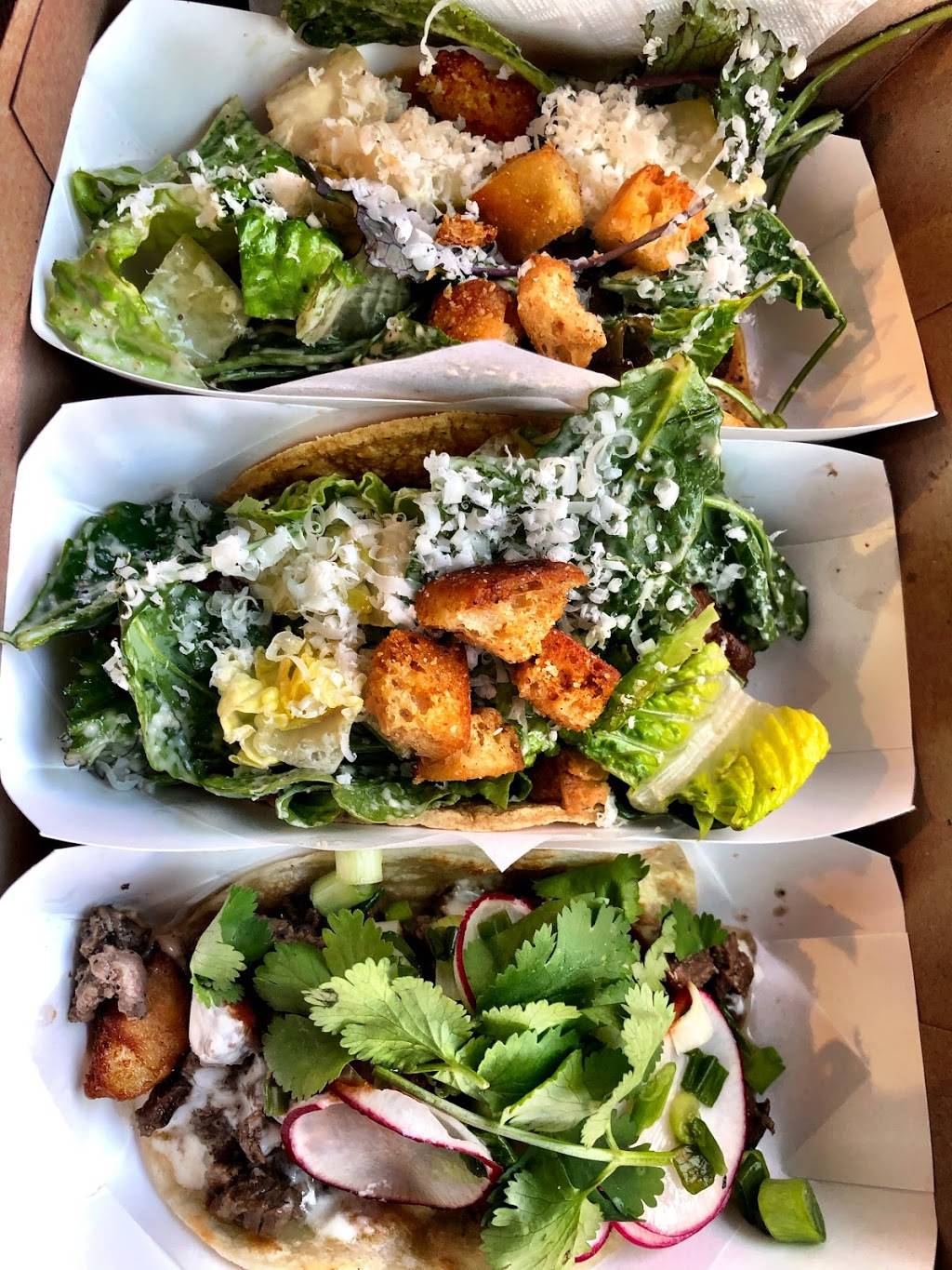 Chicas Tacos | meal delivery | 800 South La Brea Ave, Los Angeles, CA 90036, USA | 2138960373 OR +1 213-896-0373