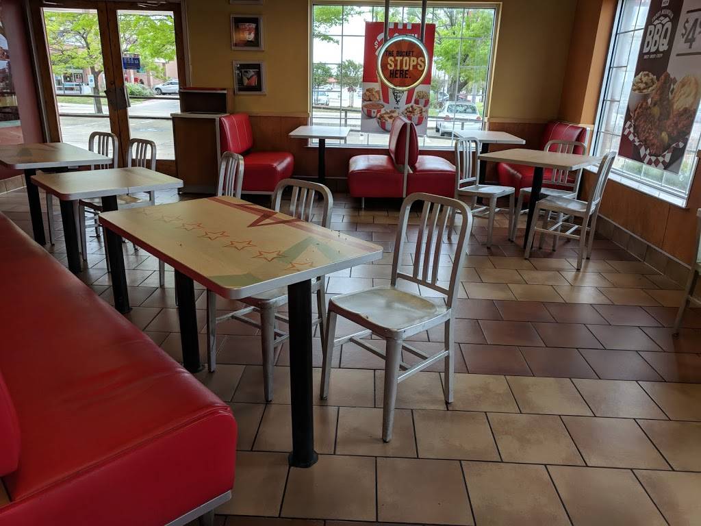 KFC | restaurant | 5836 Broadway Blvd, Garland, TX 75043, USA | 9723032384 OR +1 972-303-2384