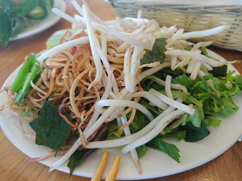 Com Ga Nam An | restaurant | 15562 Brookhurst St, Westminster, CA 92683, USA | 7147757192 OR +1 714-775-7192