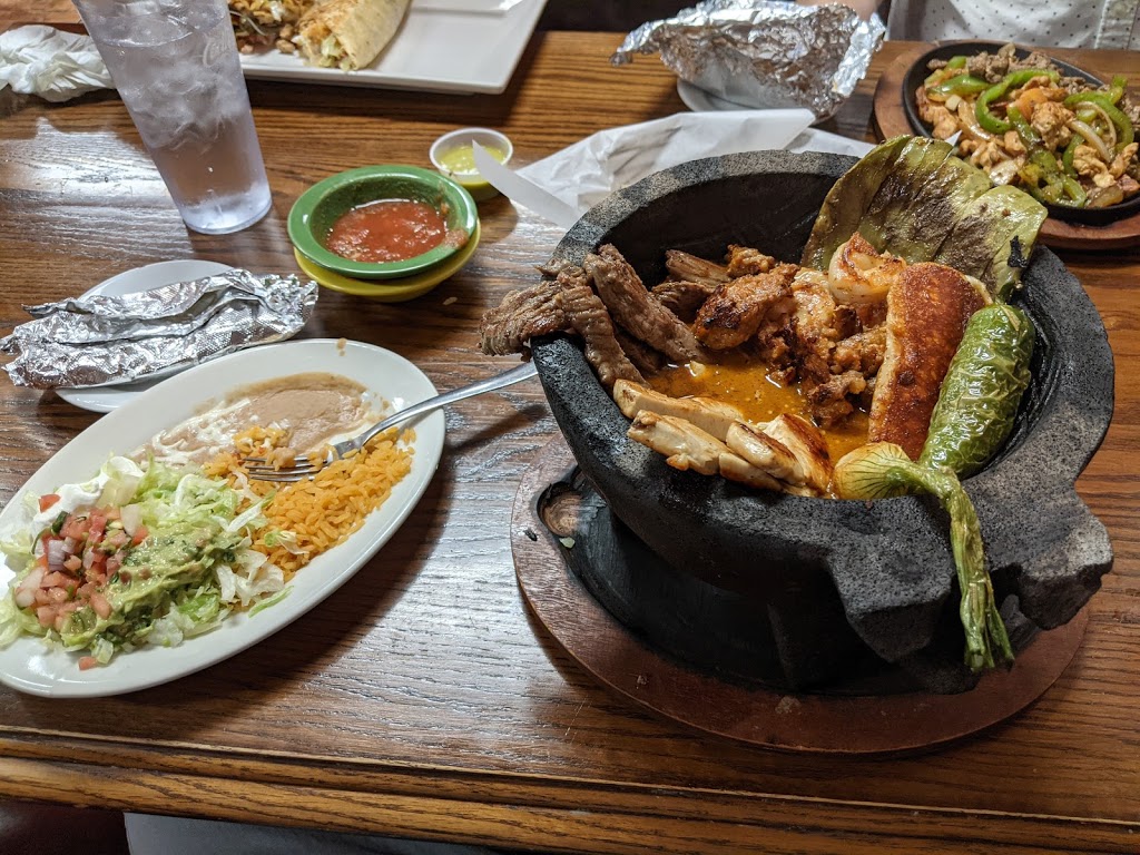 Luna Taqueria | restaurant | 3035 Watson Blvd, Warner Robins, GA 31093, USA | 4783338440 OR +1 478-333-8440