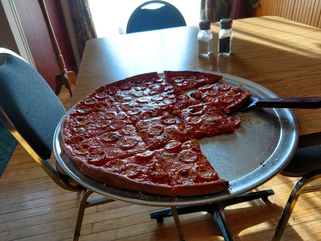 Pensos Pizza | restaurant | 151 N Wooster Ave, Strasburg, OH 44680, USA | 3308780929 OR +1 330-878-0929