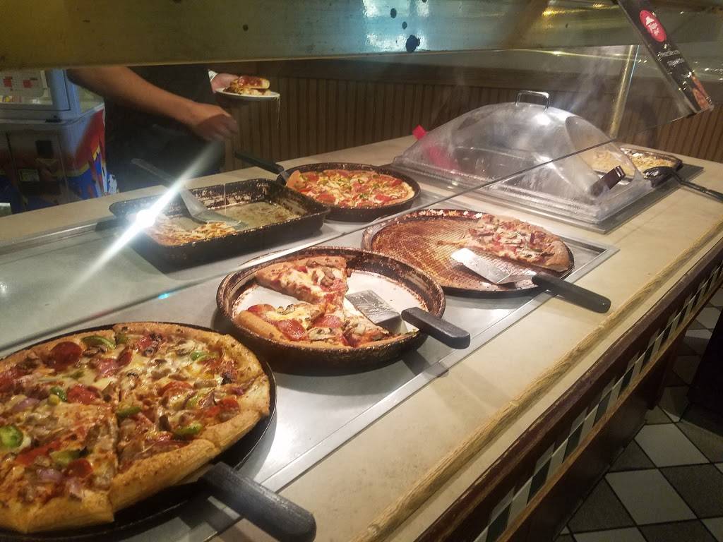 Pizza Hut | restaurant | 3317 S Bristol St, Santa Ana, CA 92704, USA | 7145406201 OR +1 714-540-6201