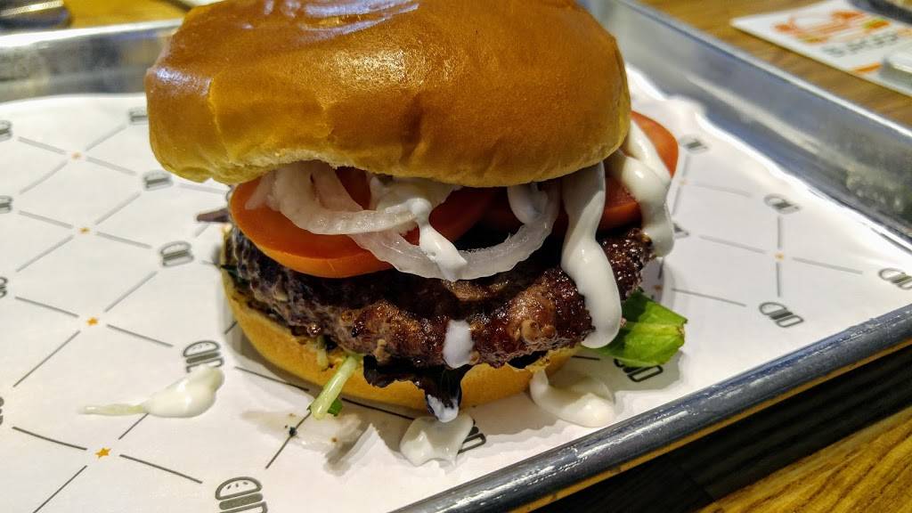 BurgerIM | restaurant | 3041 Butterfield Rd Ste E111, Oak Brook, IL 60523, USA | 6309087742 OR +1 630-908-7742