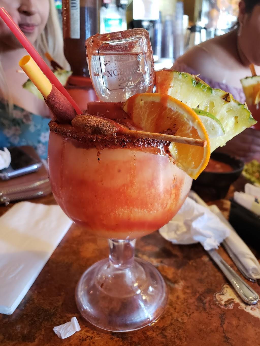 Fiesta Martin Mexican Grill | restaurant | 1330 N La Brea Ave, Inglewood, CA 90302, USA | 3106721330 OR +1 310-672-1330