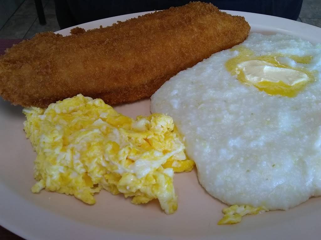 Kitchen B & L | restaurant | 925 Levick St, Philadelphia, PA 19111, USA | 2152892800 OR +1 215-289-2800