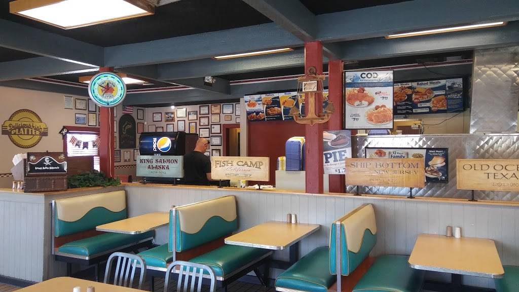 Long John Silvers | restaurant | 2880 S Bay St, Eustis, FL 32726, USA | 3523571125 OR +1 352-357-1125