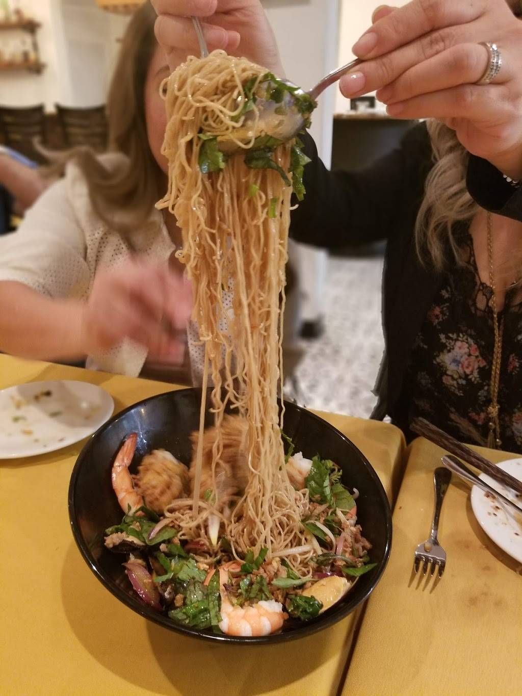 Kau Ba | restaurant | 2502 Dunlavy St Suite B, Houston, TX 77006, USA | 7134975300 OR +1 713-497-5300